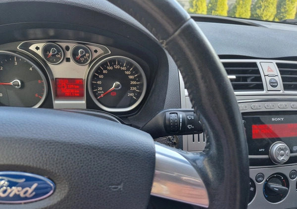 Ford Kuga cena 26500 przebieg: 259000, rok produkcji 2009 z Opatów małe 562